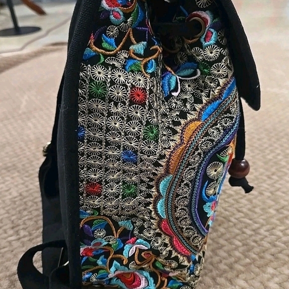 Women’s Embroidered Backpack Purse Boho Hippie Canvas Shoulder Bag Adjustable. - Picture 3 of 7